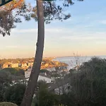Vue Et Soleil Levant Au Belvedere *