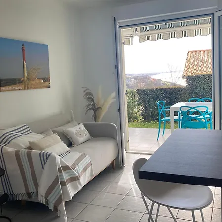 Vue Et Soleil Levant Au Belvedere Appartement *